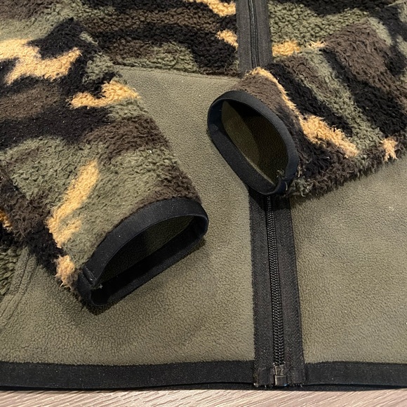 A&F kids Sherpa full zip icon jacket 13/14 - Picture 5 of 8